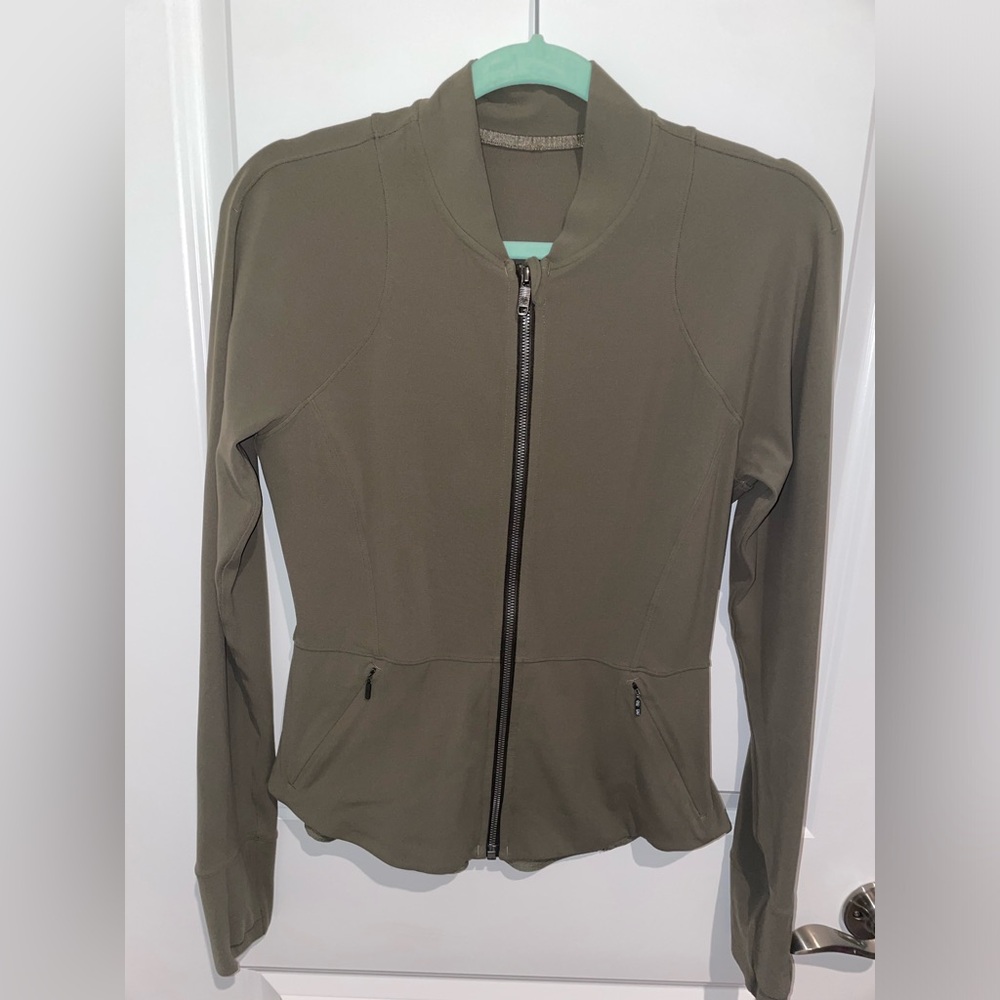 Lululemon The Ease Jacket Nulu